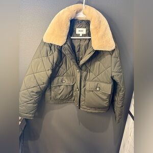 DKNY Quilted Olive Green Jacket with Beige Faux Fur Collar
